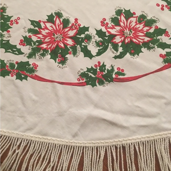 Vintage Christmas Tablecloth Cotton Fringed 55” Round Poinsettias Candelabras - Picture 4 of 8